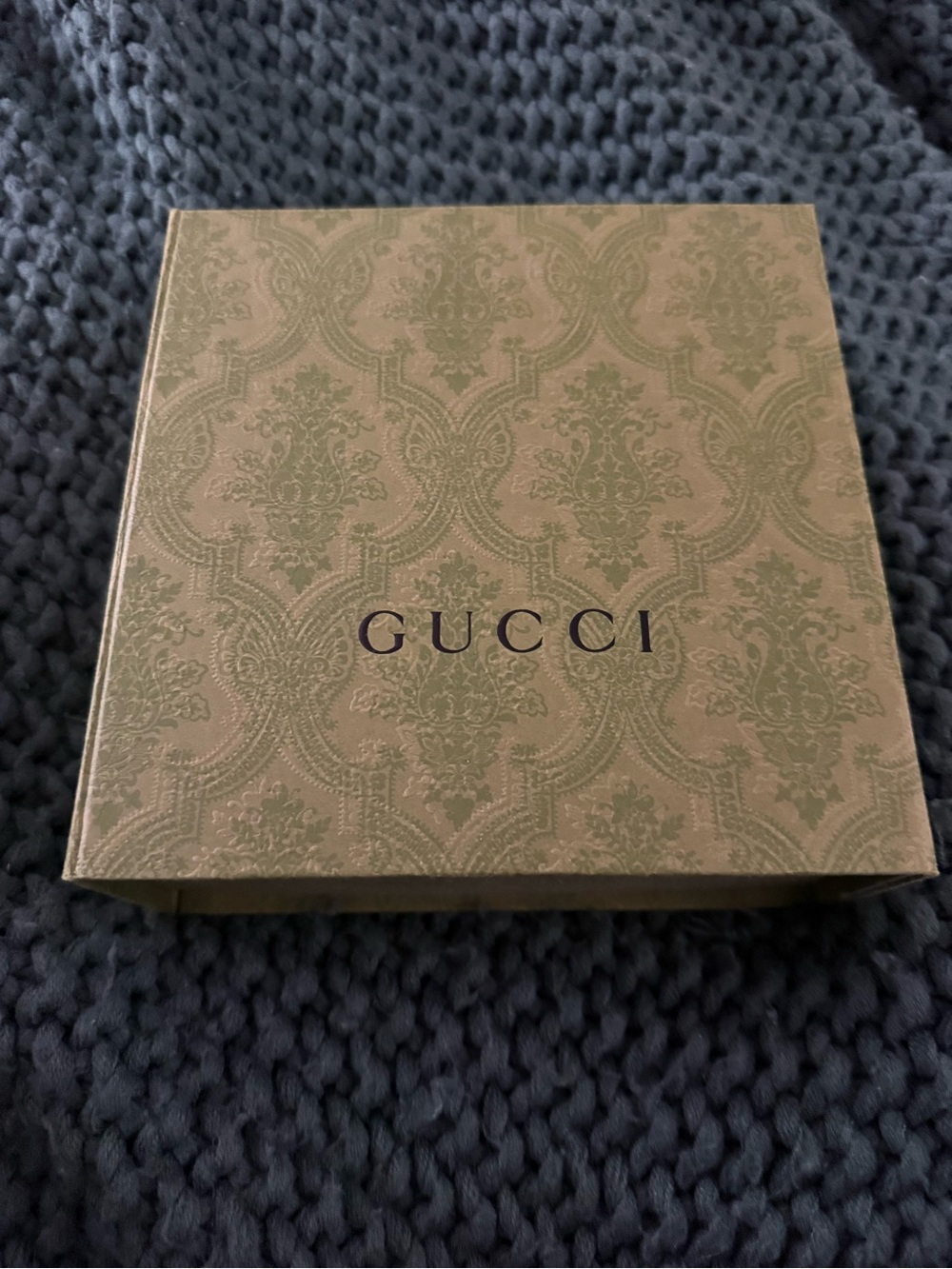 Gucci Black Leather Belt with GG buckle - Picture 6 of 8